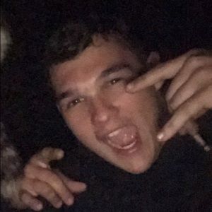 Meet your Posher, Aaron